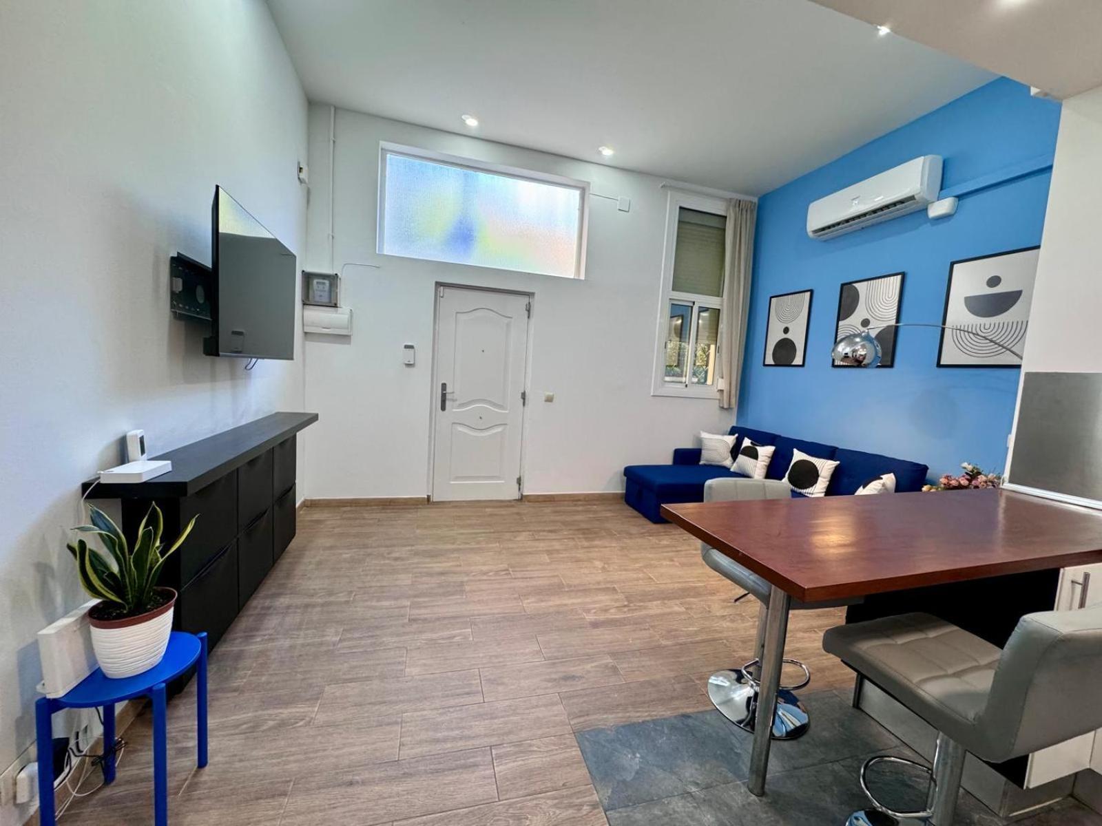 Pamis Apartament Sants, Барселона Екстериор снимка